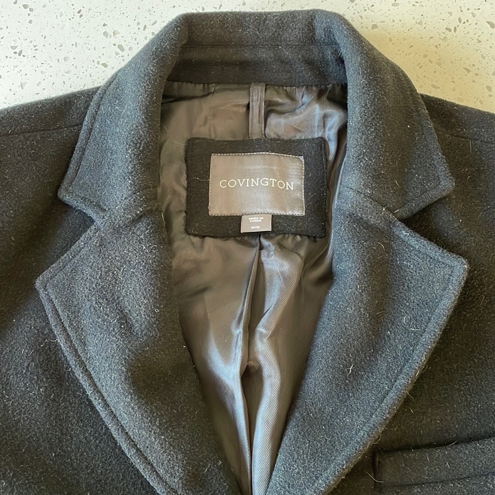 Covington Size M Black Coat